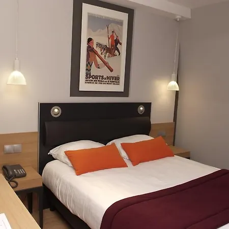 Hotel Logis Grand Des Bains Salins-les-Bains