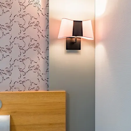 Hotel Logis Grand Des Bains Salins-les-Bains